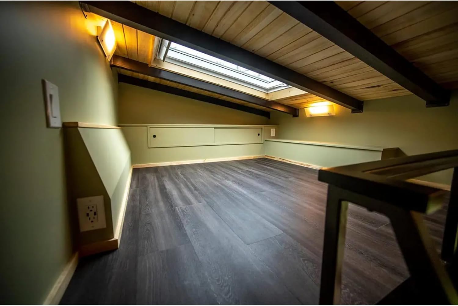 Eco-Friendly Container House on Wheels – Customizable Portable Living Space with Modern Design - Image 5