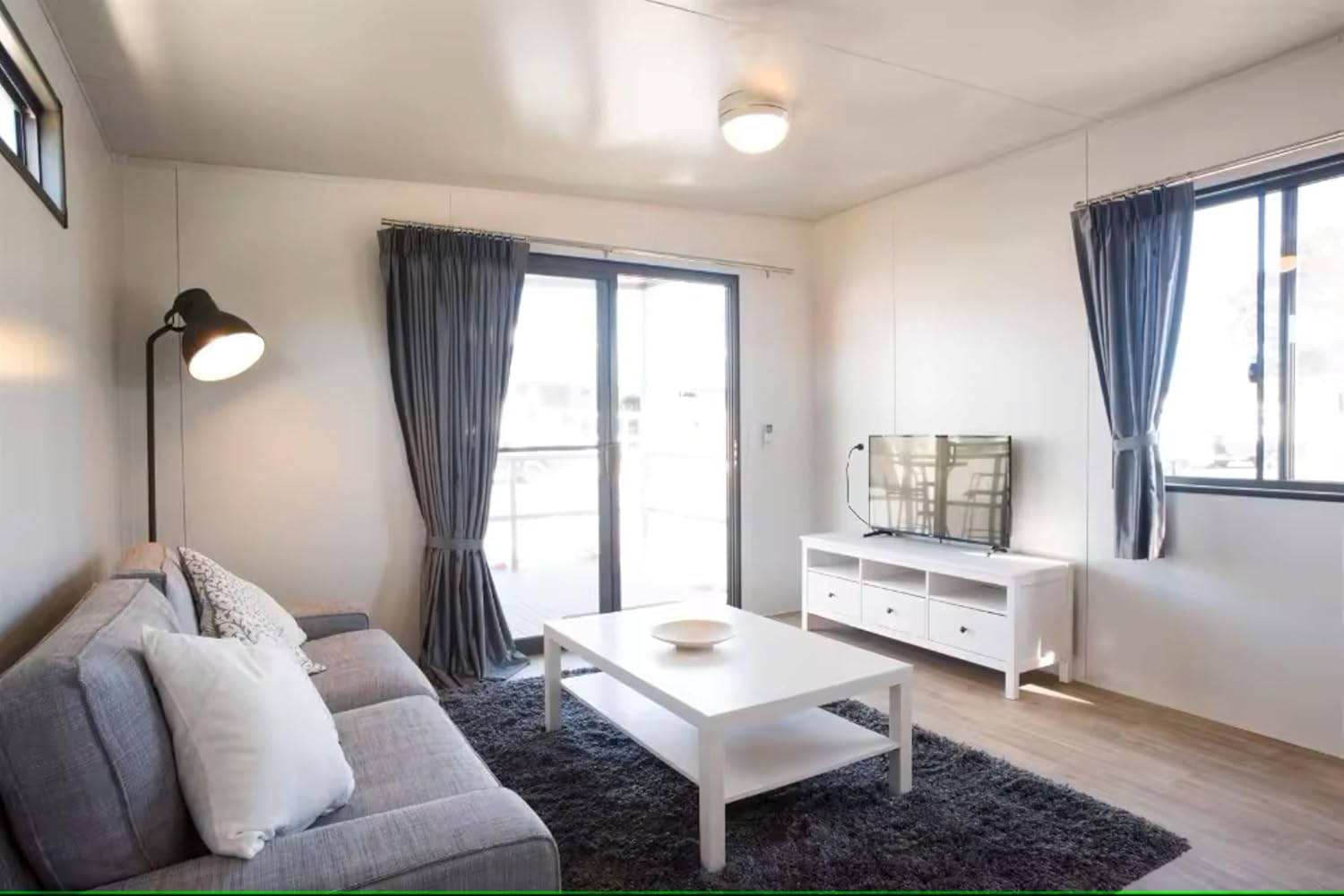 156 Sq Ft Expandable Tiny Home – 1 Bedroom with Kitchen & Bathroom - Image 4