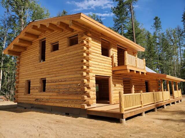 Tiny house builders directory - construction framing and professional building standards